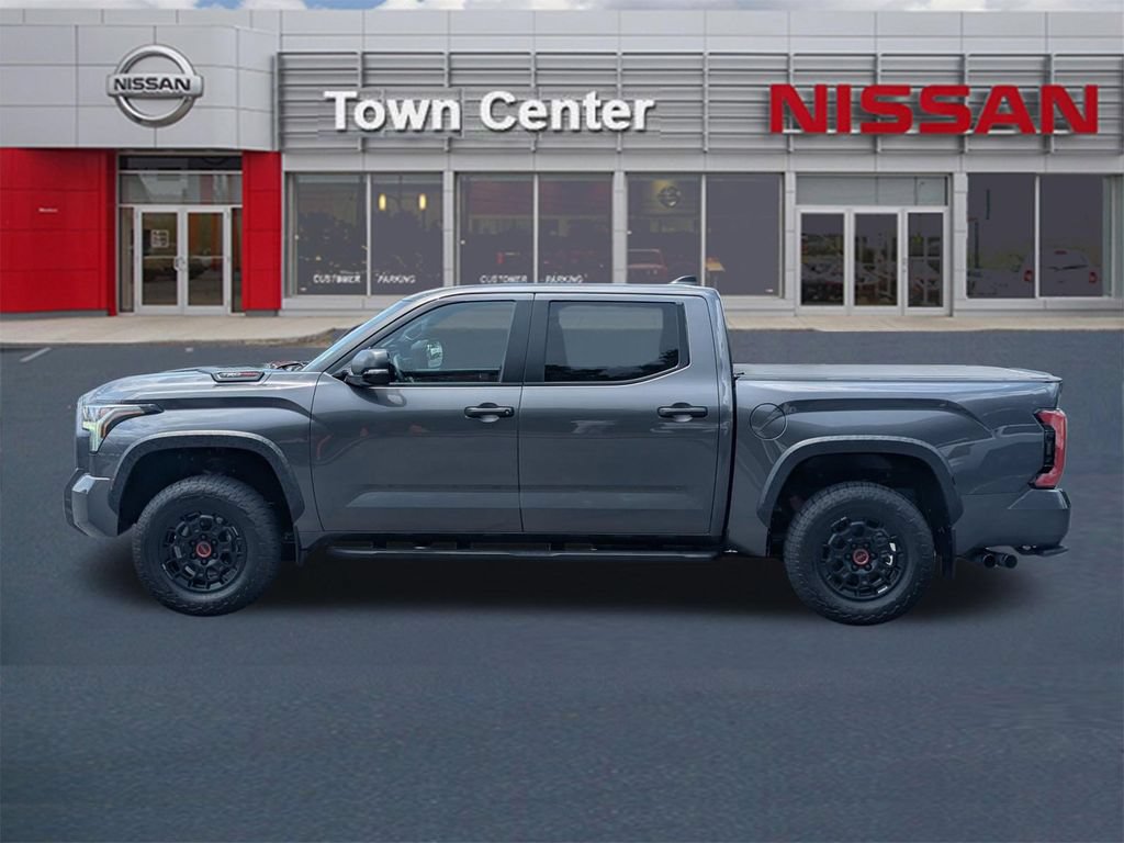 Used 2025 Toyota Tundra TRD Pro AWD/4WD image 4