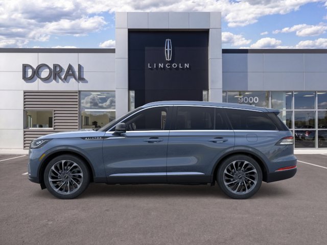 New 2026 Lincoln Aviator Reserve RWD image 3