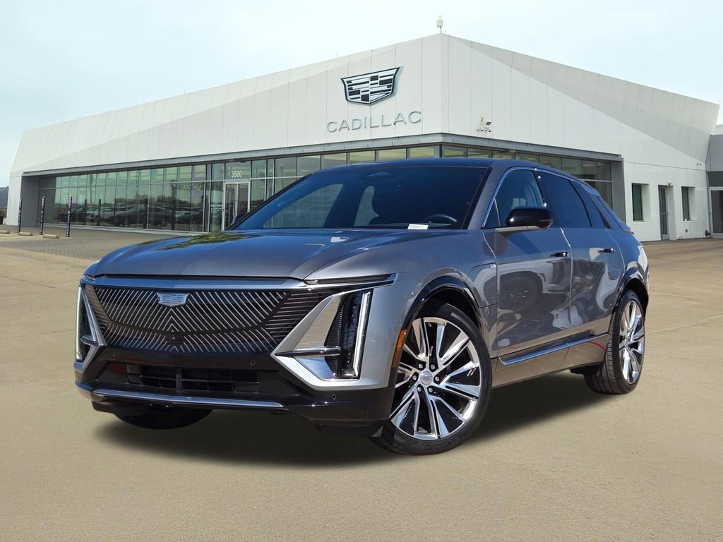 Certified 2025 Cadillac Lyriq Luxury w/ LPO, Floor Liner Package image 1