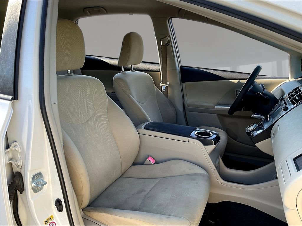 Used 2013 Toyota Prius V Three FWD image 28