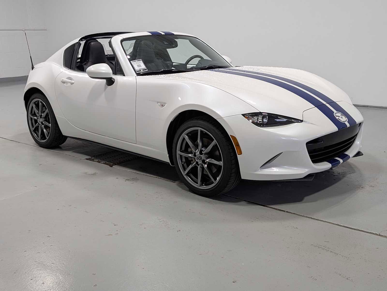 Used 2018 MAZDA MX-5 Miata RF Grand Touring image 5