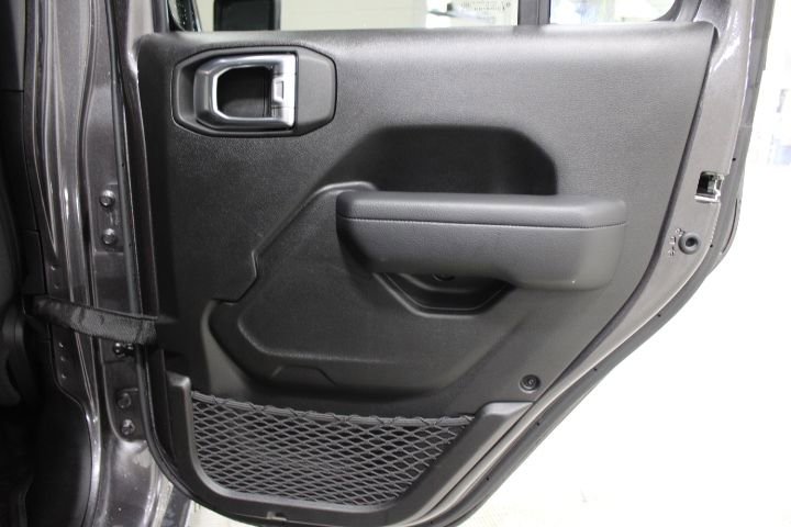 Used 2024 Jeep Wrangler Willys image 26