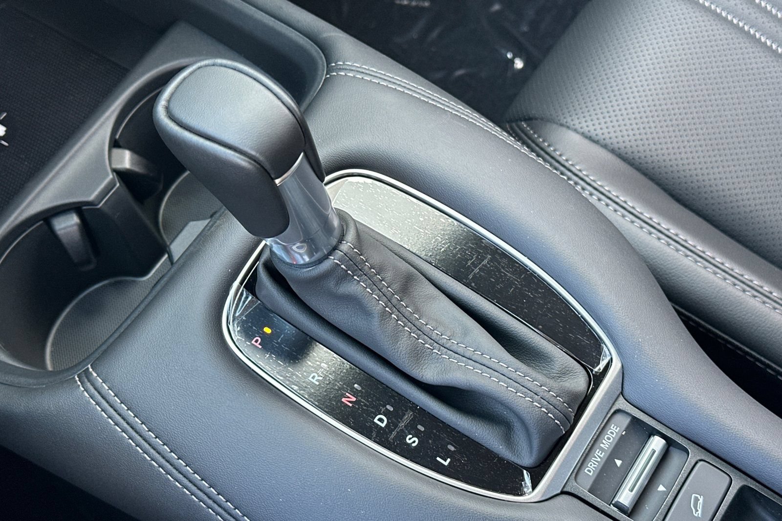 Certified 2026 Honda HR-V EX-L image 44