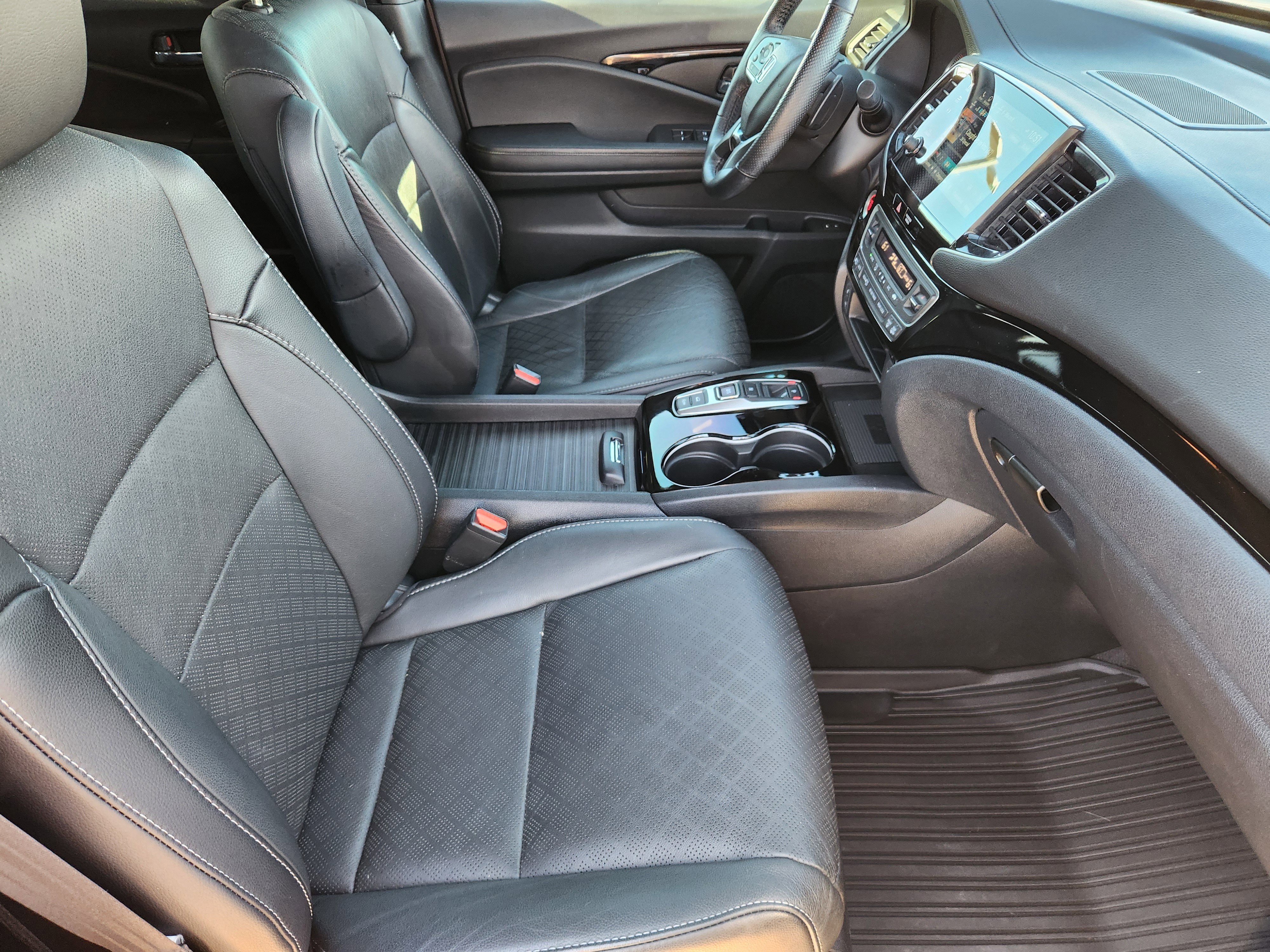 Used 2021 Honda Passport Elite image 17