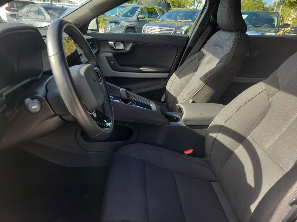 Used 2022 Polestar Polestar 2 image 21