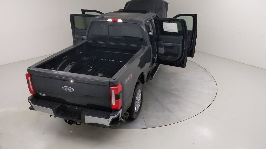 New 2026 Ford F350 Lariat w/ Lariat Premium Package image 54