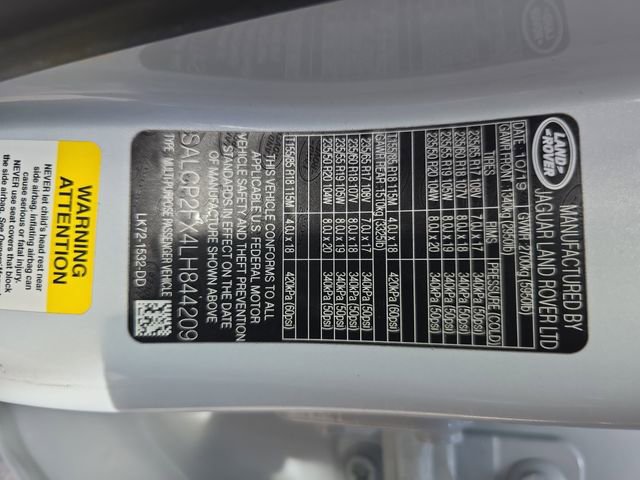 Used 2020 Land Rover Discovery Sport SE AWD/4WD image 38