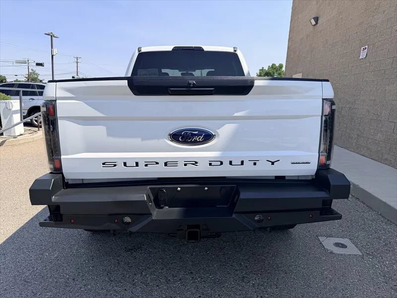 Used 2017 Ford F250 XLT AWD/4WD image 7