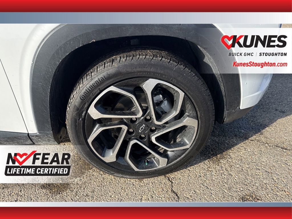 Used 2024 Chevrolet Trax RS w/ Sunroof Package FWD image 15