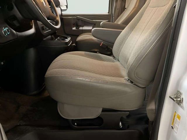 Used 2022 Chevrolet Express 2500 w/ Driver Convenience Package RWD image 50