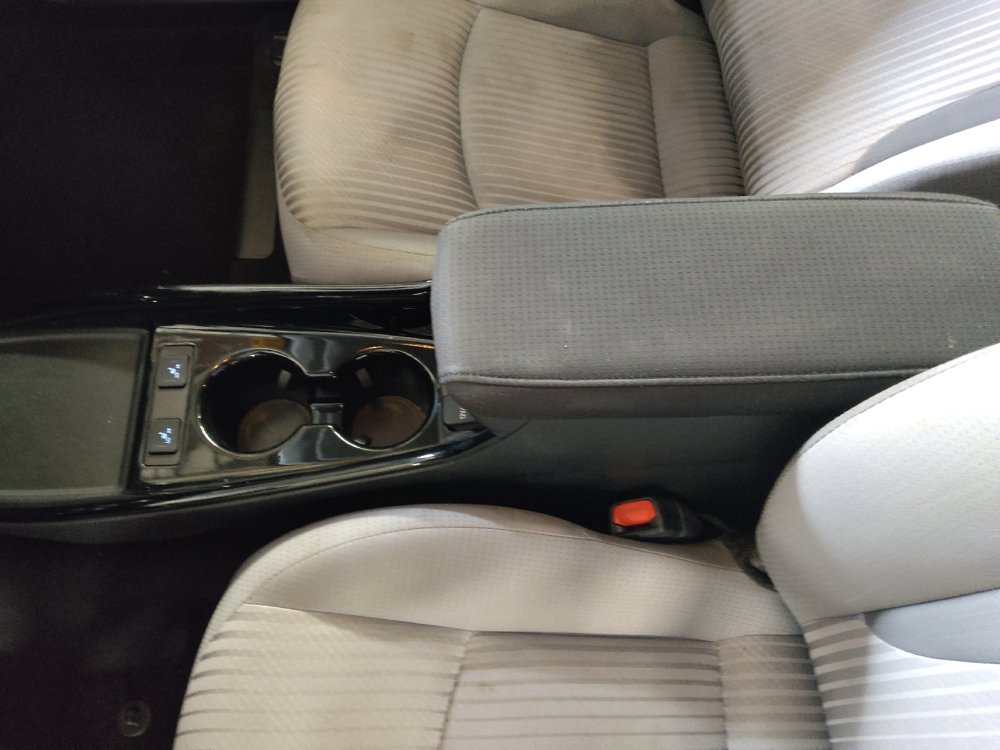 Used 2021 Toyota Prius Prime LE FWD image 26