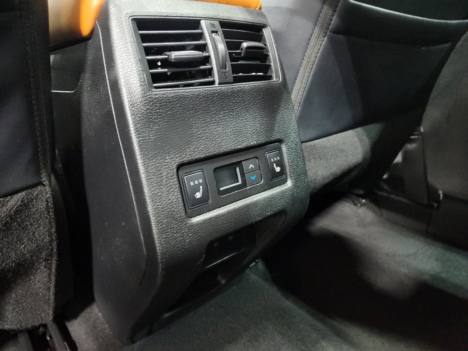 Used 2022 Mitsubishi Outlander SEL FWD image 16