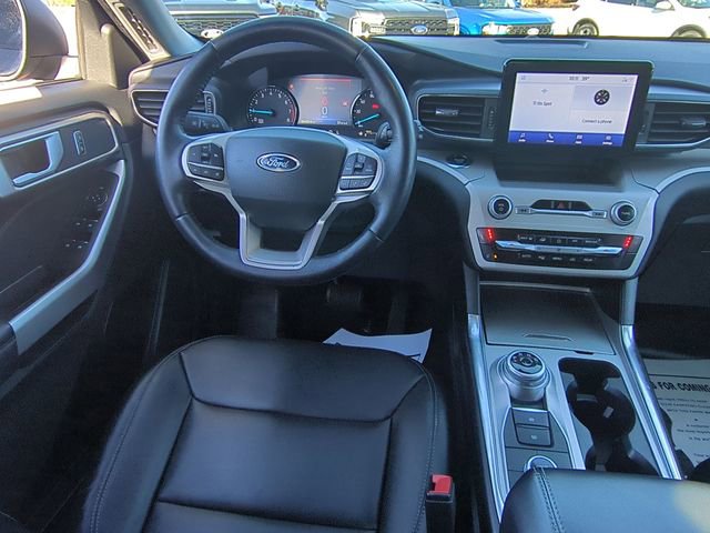 Used 2023 Ford Explorer XLT w/ Equipment Group 202A image 30