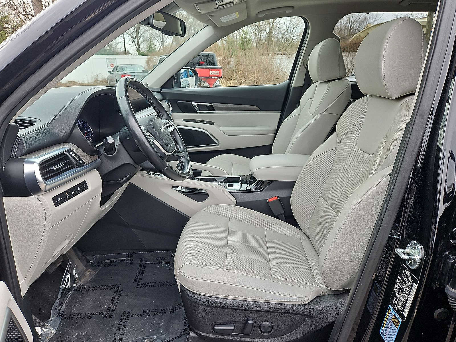 Used 2022 Kia Telluride EX w/ EX Premium Package image 11