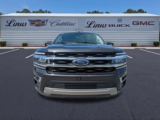Used 2024 Ford Expedition Limited RWD image 9