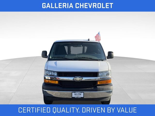 Used 2024 Chevrolet Express 2500 w/ Driver Convenience Package RWD image 3