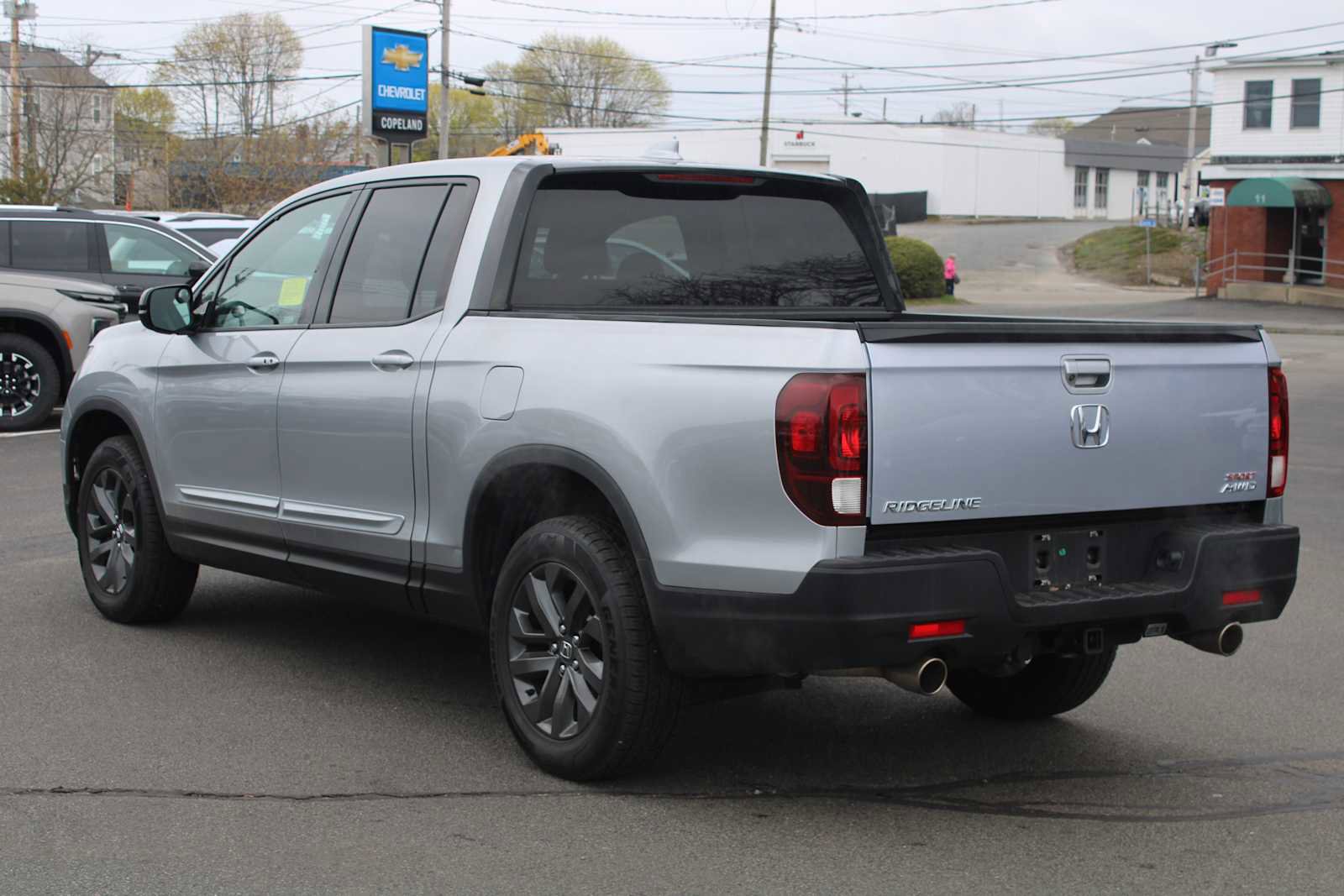 Used 2021 Honda Ridgeline Sport image 3