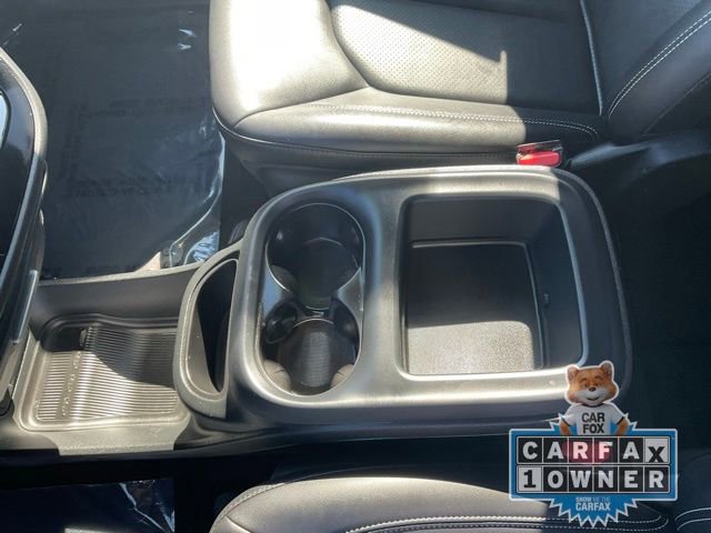 Used 2025 Chrysler Pacifica Select image 20