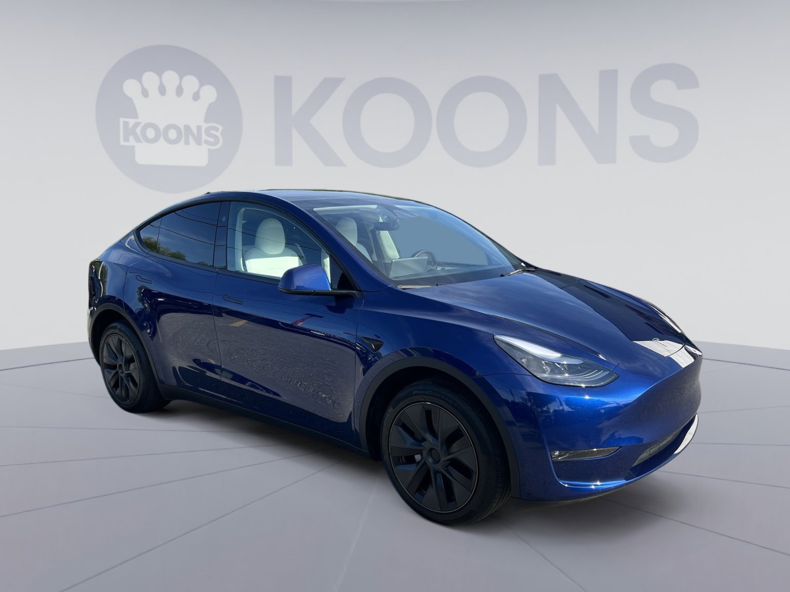 Used 2024 Tesla Model Y Long Range AWD/4WD image 10
