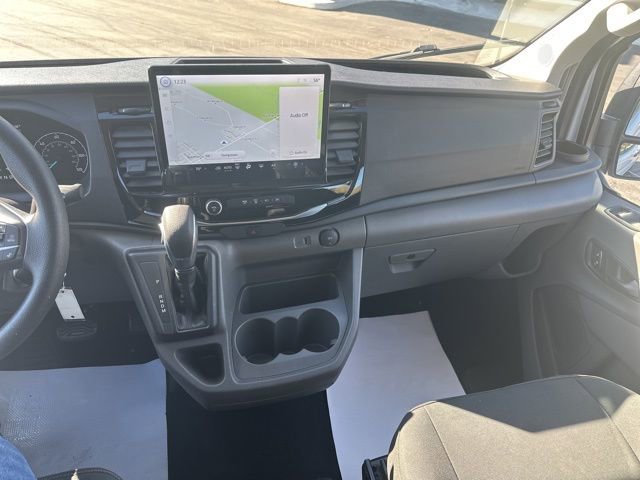 Used 2023 Ford Transit 350 XLT image 9