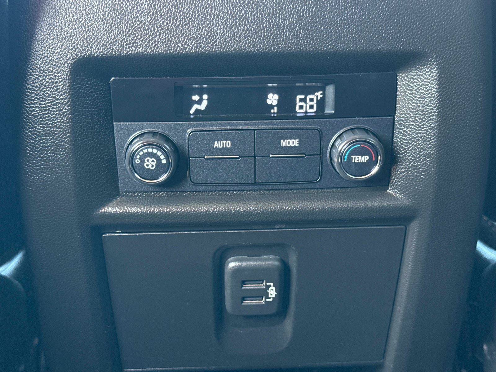 Used 2019 Chevrolet Traverse LS FWD image 16