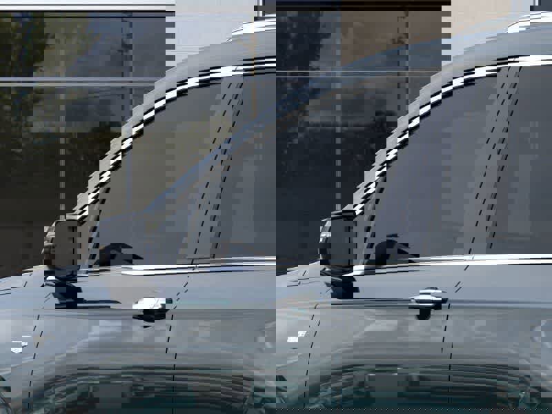 New 2025 Cadillac XT6 Premium Luxury w/ LPO, Floor Liner Package image 12