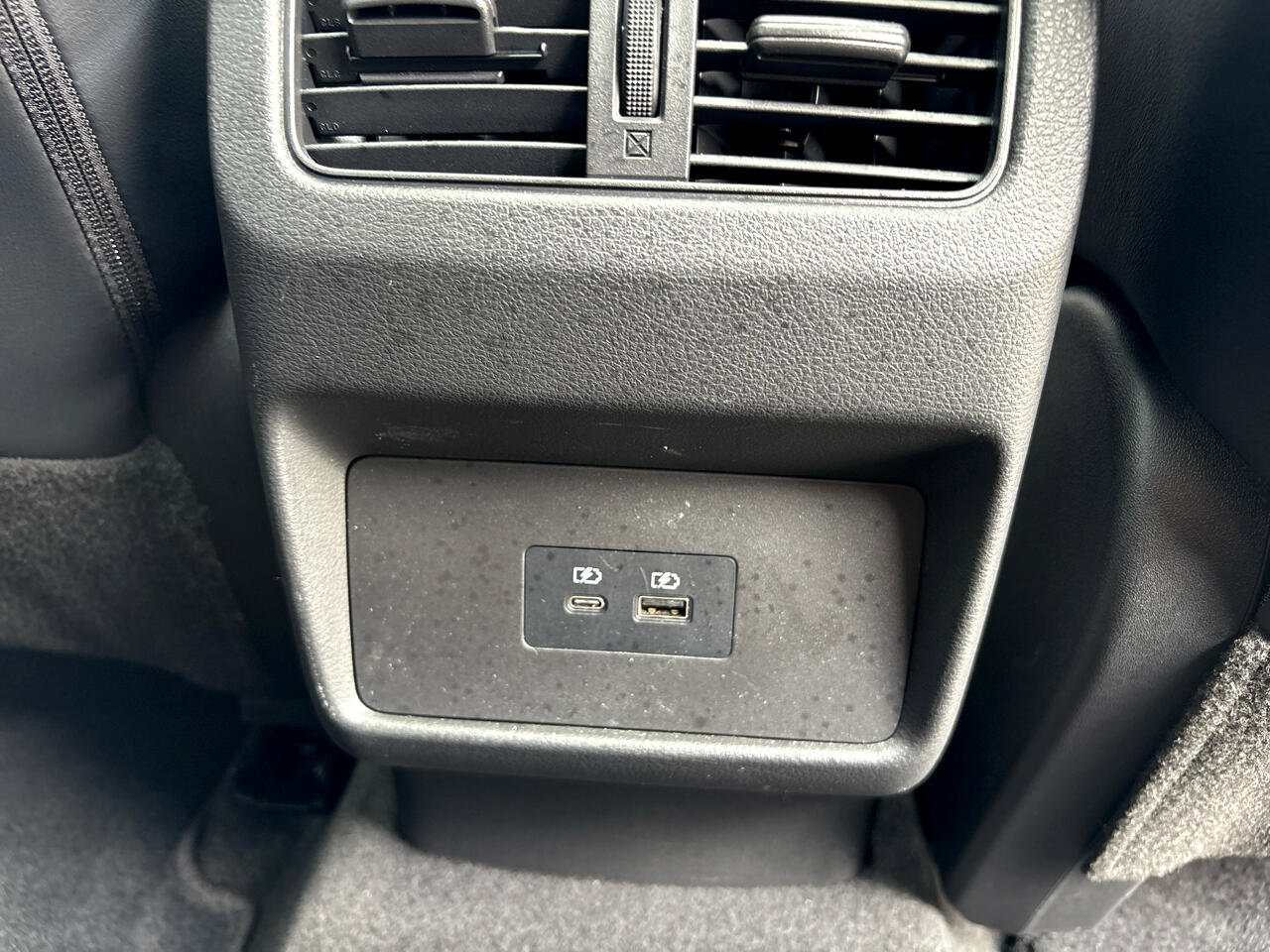 Used 2022 Nissan Rogue SV w/ SV Premium Package image 28