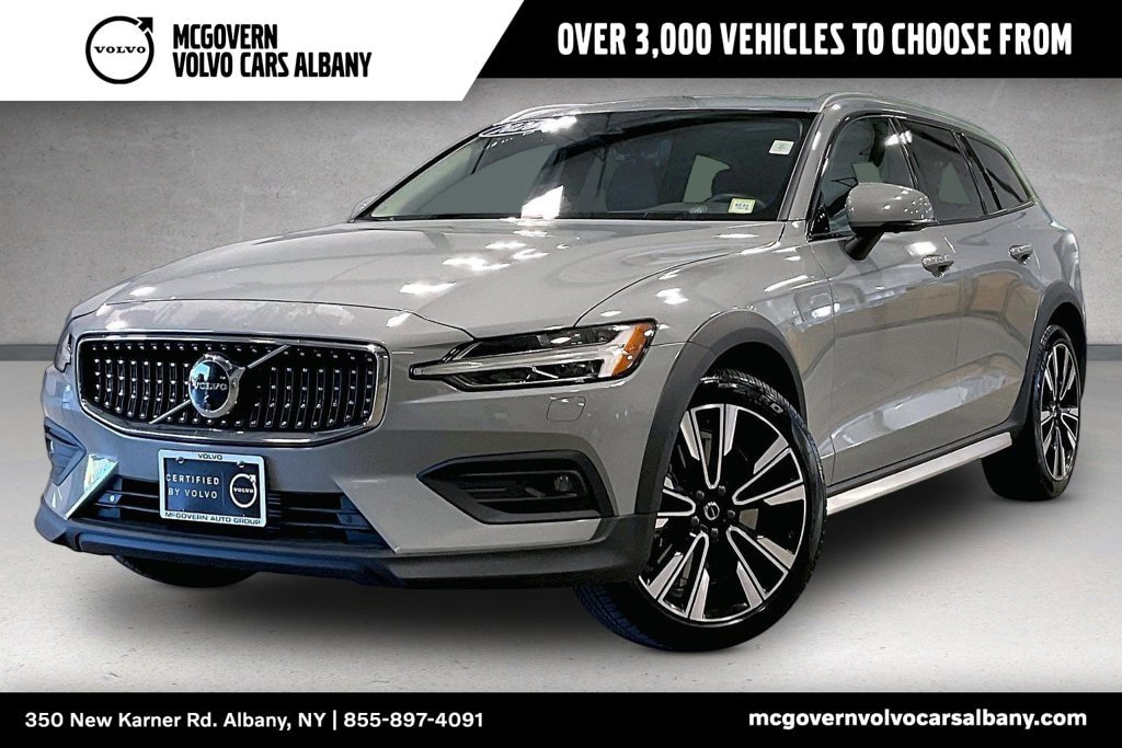 New 2026 Volvo V60 B5 Cross Country Ultra w/ Protection Package Premier AWD/4WD image 1