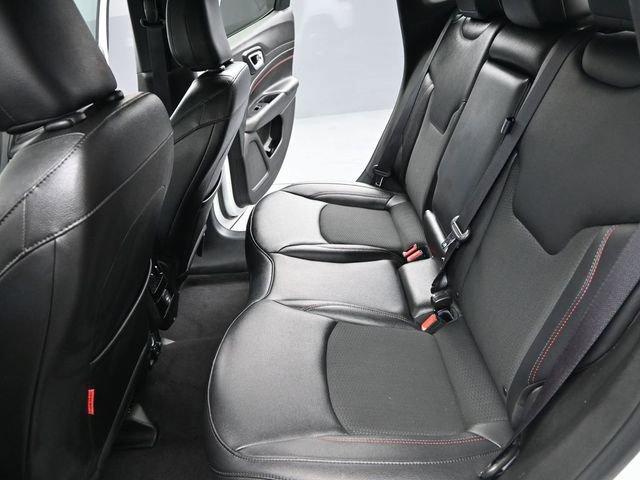 Used 2024 Jeep Compass Trailhawk image 19