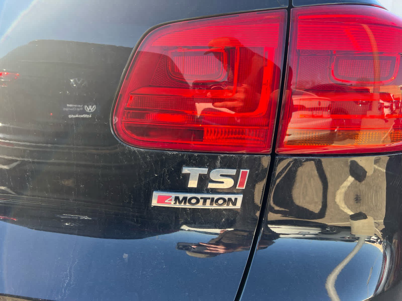 Used 2017 Volkswagen Tiguan Wolfsburg Edition image 6