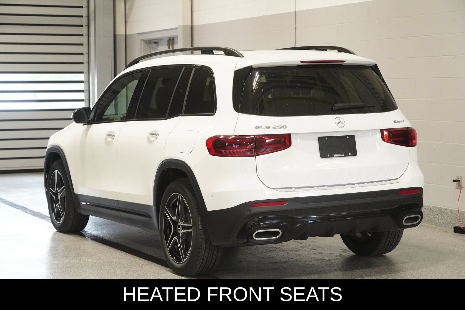 New 2026 Mercedes-Benz GLB 250 4MATIC image 6