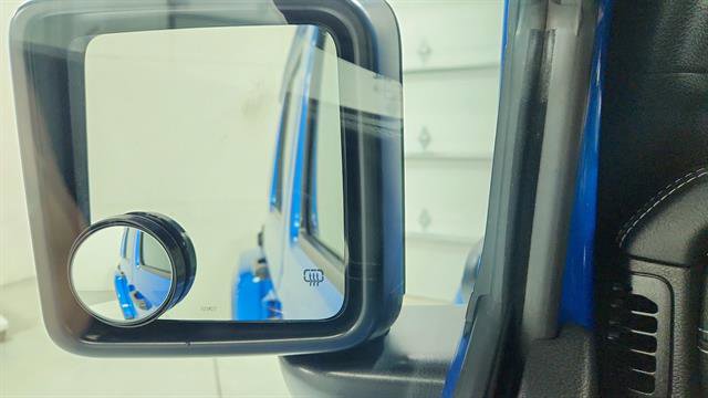 Used 2023 Jeep Wrangler Unlimited Sahara w/ Cold Weather Group image 13