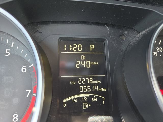 Used 2015 Volkswagen Jetta Sport FWD image 9