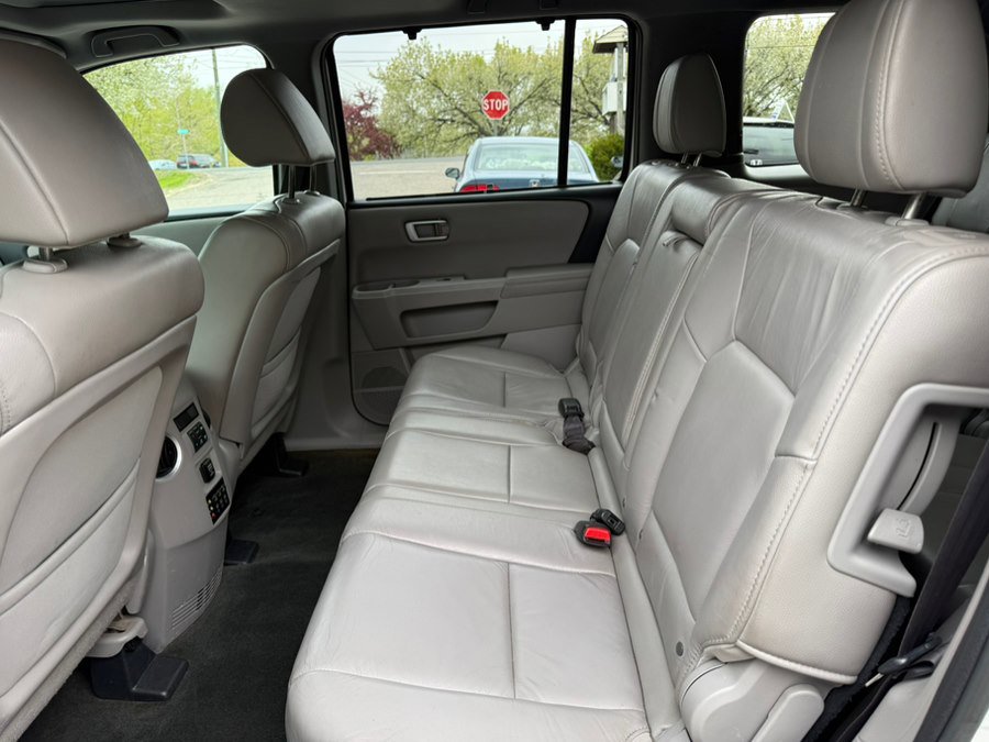 Used 2015 Honda Pilot Touring image 20