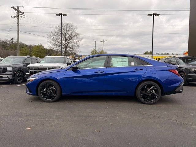 New 2026 Hyundai Elantra SEL Sport image 4