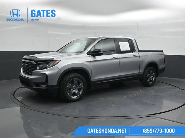 Certified 2025 Honda Ridgeline TrailSport image 6