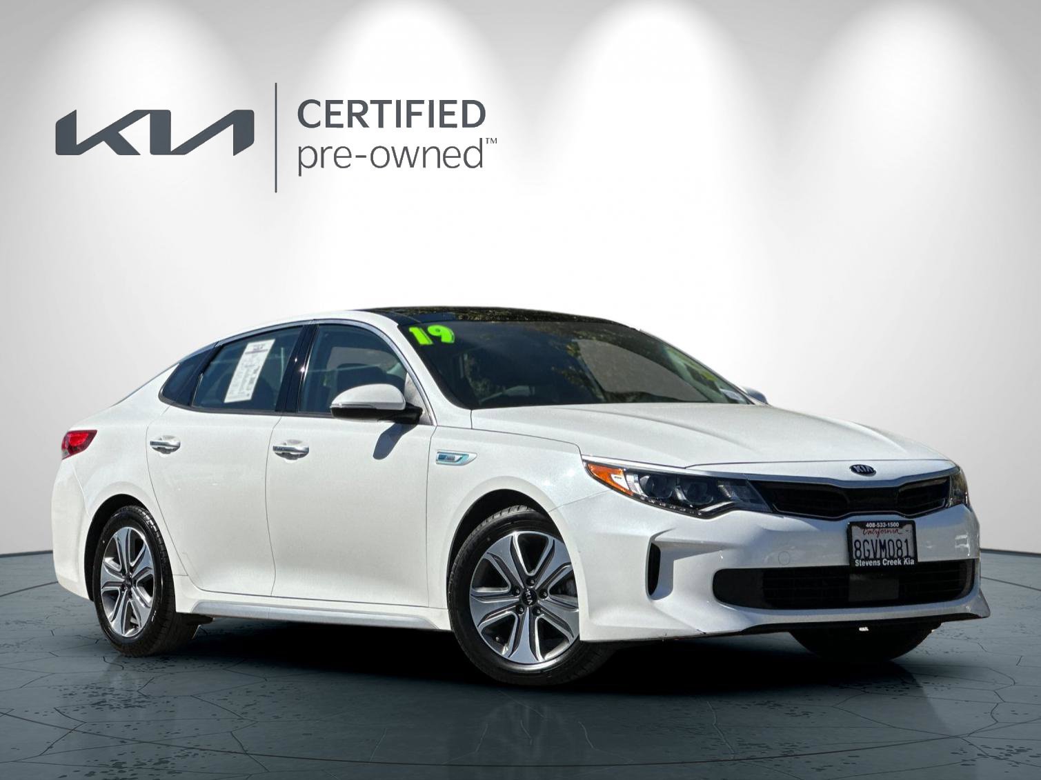 Used 2019 Kia Optima EX w/ Technology Package FWD image 2
