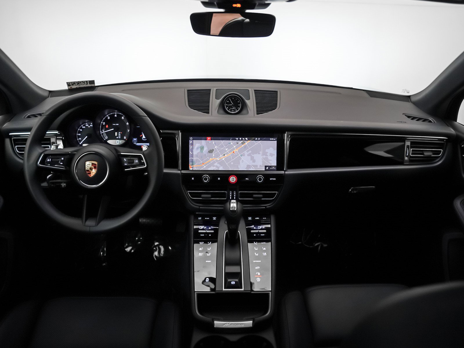 New 2026 Porsche Macan image 15