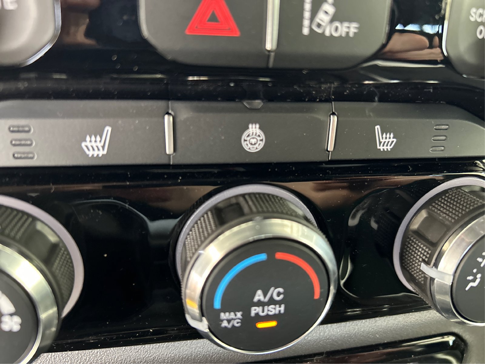 New 2026 RAM 1500 Big Horn AWD/4WD image 30