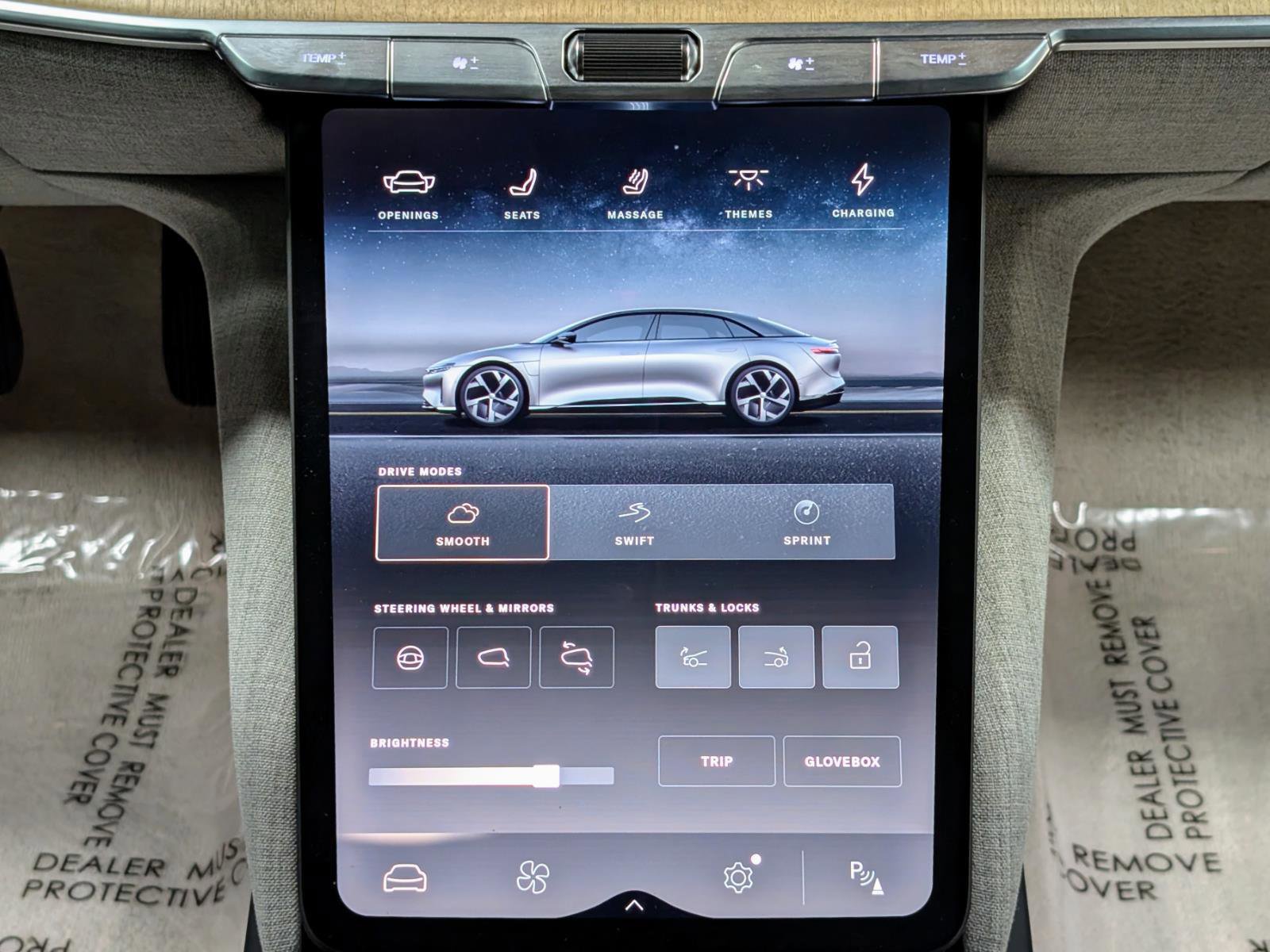 Used 2022 Lucid Air Grand Touring image 35