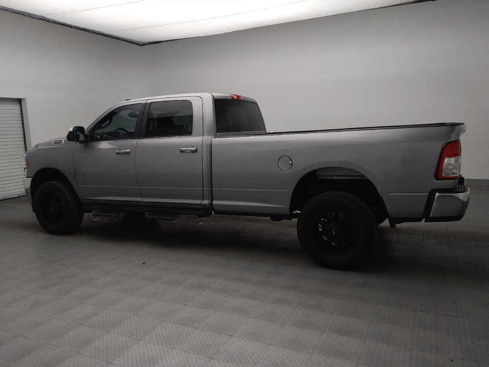 Used 2021 RAM 2500 Big Horn AWD/4WD image 3