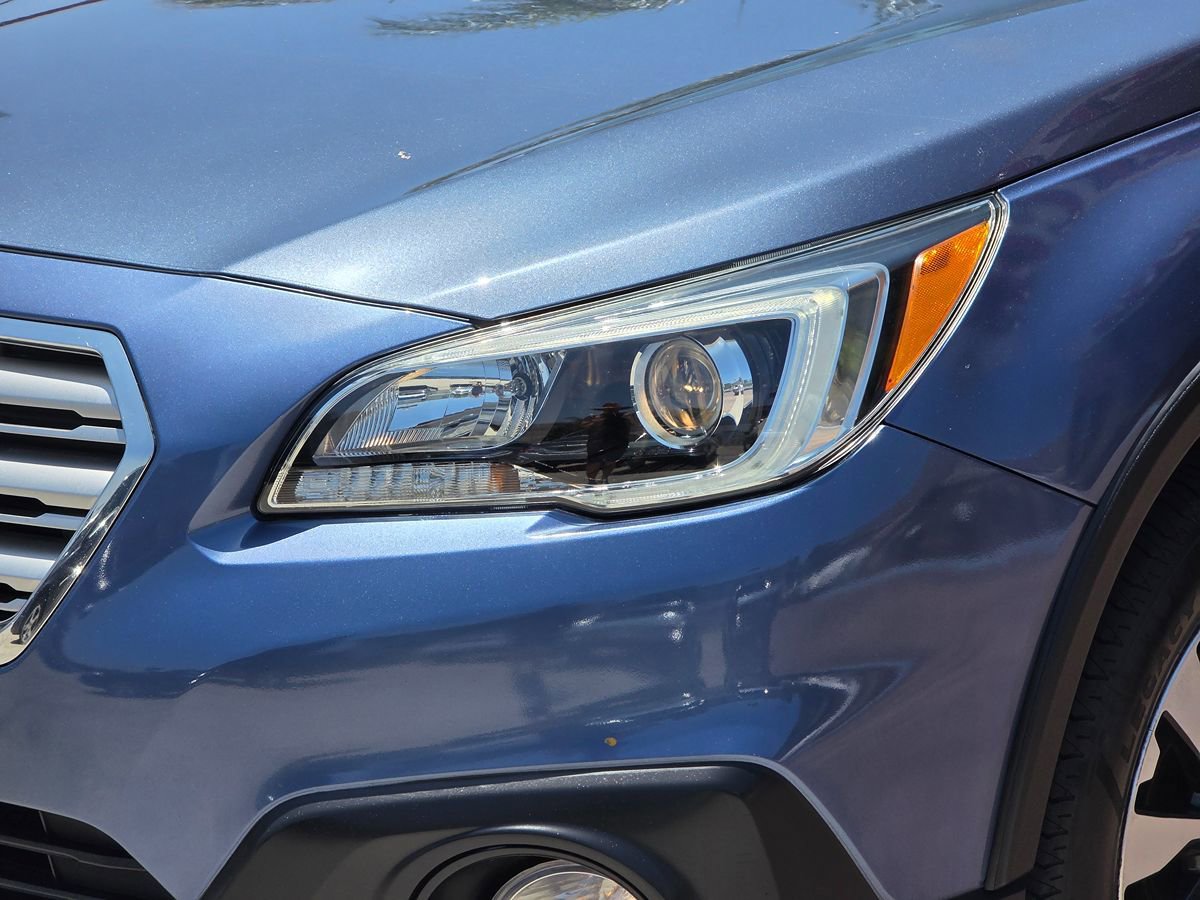 Used 2015 Subaru Outback 2.5i Limited AWD/4WD image 6