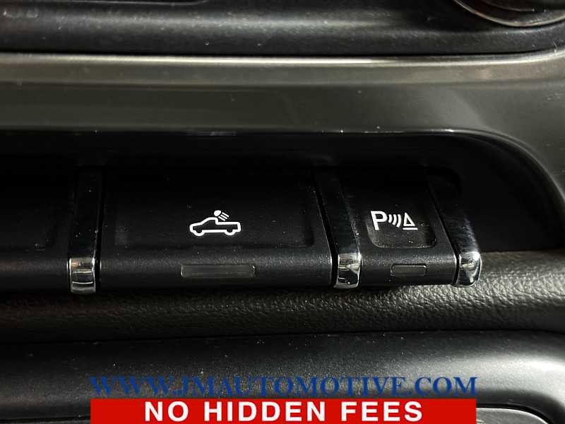 Used 2018 Chevrolet Silverado 1500 LTZ w/ Sport Package image 32