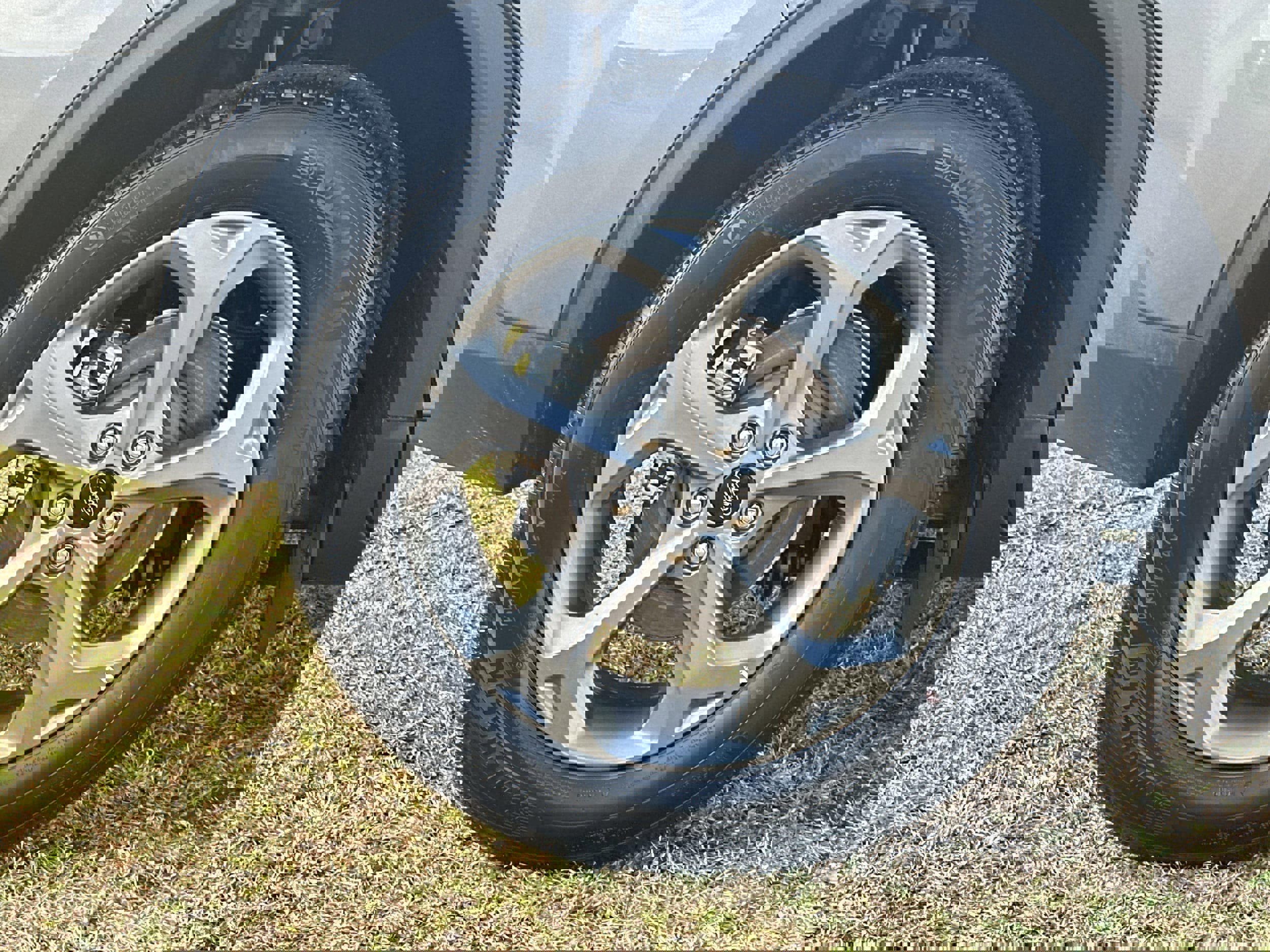 Used 2025 Ford Escape ST-Line image 17