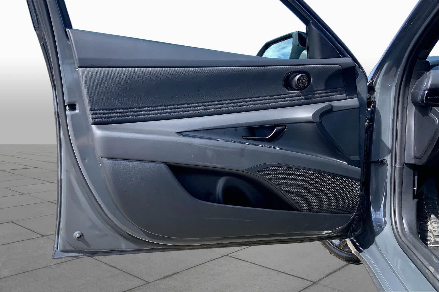 Used 2026 Hyundai Elantra Sport FWD image 19