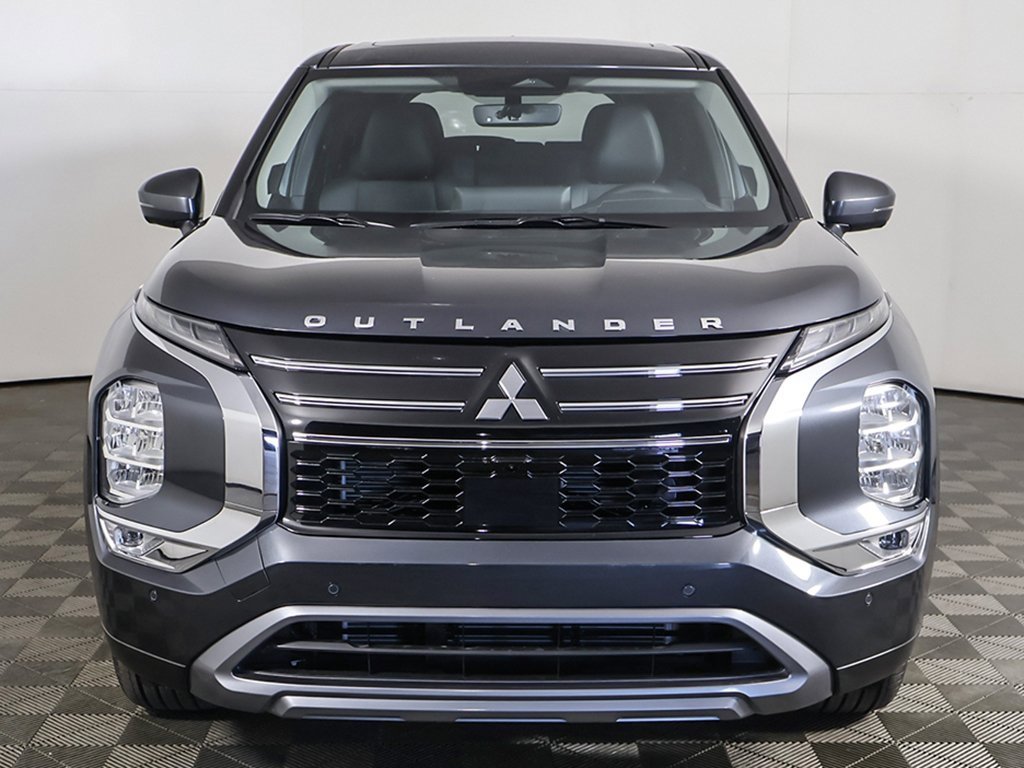 New 2025 Mitsubishi Outlander SE image 14
