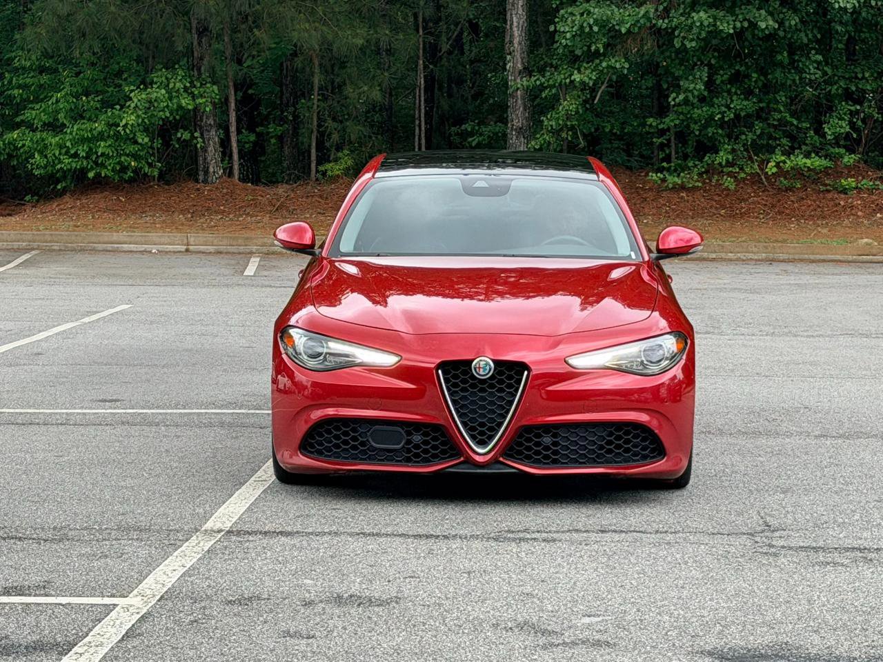 Used 2018 Alfa Romeo Giulia Ti Sport w/ Quick Order Package 22U Sport RWD image 2