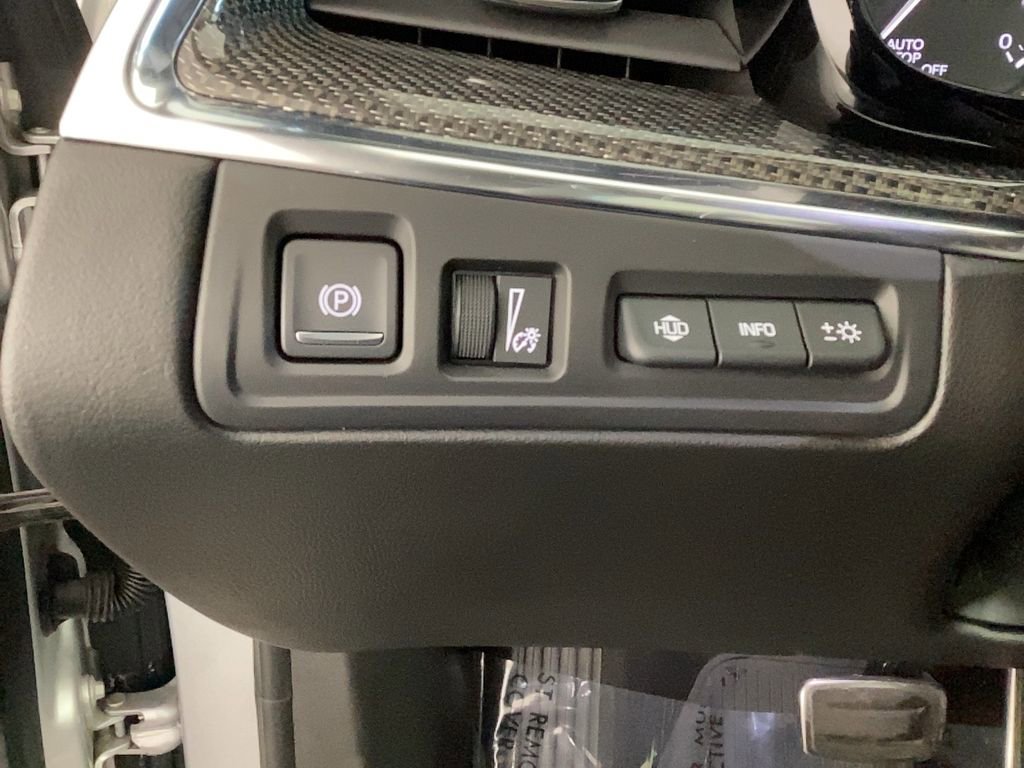 Used 2020 Cadillac XT5 Sportv image 25