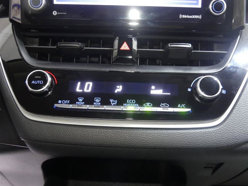 Used 2022 Toyota Corolla LE FWD image 37
