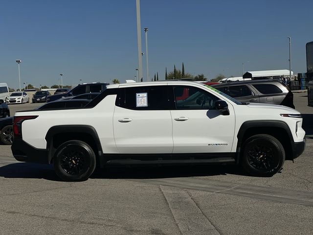 Certified 2026 Chevrolet Silverado EV LT image 12